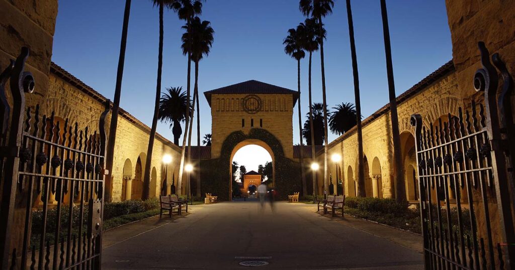 Knight-Hennessy Scholars Program View of the east entrance to the Main Quad at nighttest (Photo Credit: University Website) - Knight-Hennessy 2026