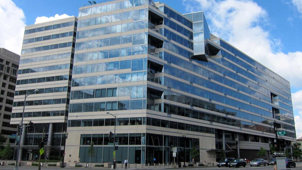 Apply for the International Monetary Fund's IMF Fund Internship Program